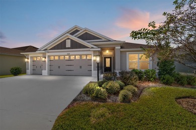 This STUNNING 3/3 Linden Designer home is situated on an on Pennbrooke Fairways in Florida - for sale on GolfHomes.com, golf home, golf lot