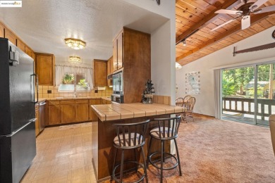 This cozy cabin comes fully furnished and move-in ready! This on Sequoia Woods Country Club in California - for sale on GolfHomes.com, golf home, golf lot