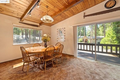 This cozy cabin comes fully furnished and move-in ready! This on Sequoia Woods Country Club in California - for sale on GolfHomes.com, golf home, golf lot