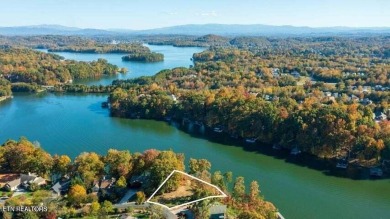 Lakefront Lot - One of the last Lakefront lots available in on Toqua Golf Course - Loudon County in Tennessee - for sale on GolfHomes.com, golf home, golf lot