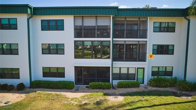 Welcome to the perfect Florida 2 bedroom/2 bathroom condo in on Seven Lakes Golf and Tennis Community in Florida - for sale on GolfHomes.com, golf home, golf lot