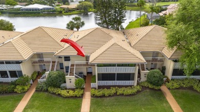 Immaculate 2nd floor three-bedroom, two-bathroom condo on Pipers Landing Country Club in Florida - for sale on GolfHomes.com, golf home, golf lot