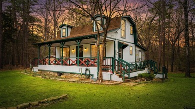 Charming cottage in the gated community of Tall Tree on on Cypress Creek Country Club in Texas - for sale on GolfHomes.com, golf home, golf lot