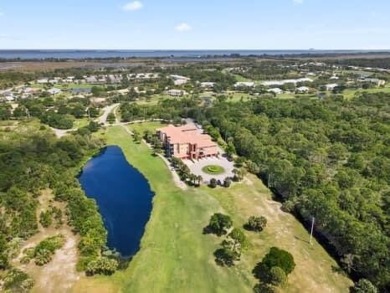 TAKE A LOOK AT THIS SHARP & CONTEMPORARY 3 BEDROOM 2 1/2 BATH on Gator Trace Golf and Country Club in Florida - for sale on GolfHomes.com, golf home, golf lot