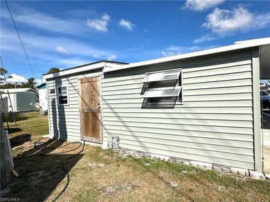 Step inside to discover a bright and airy open floor plan on Breckenridge Golf and Country Club in Florida - for sale on GolfHomes.com, golf home, golf lot