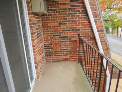 Look at this spacious condo in sought after Downers Grove area on Downers Grove Golf Club in Illinois - for sale on GolfHomes.com, golf home, golf lot