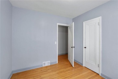 Great Location Near lake Nokomis and Hiawatha! Classic side by on Hiawatha Golf Course in Minnesota - for sale on GolfHomes.com, golf home, golf lot