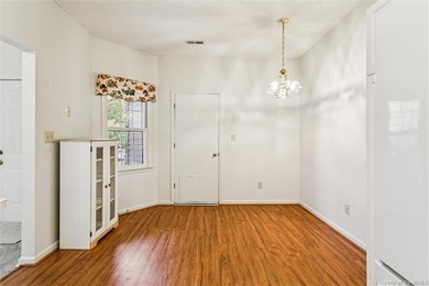 This beautifully maintained end-unit townhome in the desirable on Kiln Creek Golf and Country Club in Virginia - for sale on GolfHomes.com, golf home, golf lot