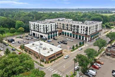 Great Location Near lake Nokomis and Hiawatha! Classic side by on Hiawatha Golf Course in Minnesota - for sale on GolfHomes.com, golf home, golf lot