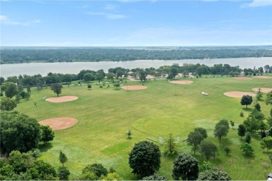 Great Location Near lake Nokomis and Hiawatha! Classic side by on Hiawatha Golf Course in Minnesota - for sale on GolfHomes.com, golf home, golf lot