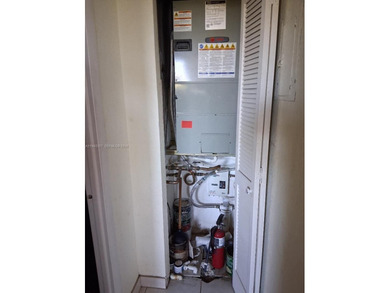 I'm screaming there's Nothing lacking here!  You name it on Pembroke Lakes Golf Club in Florida - for sale on GolfHomes.com, golf home, golf lot