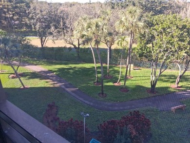 I'm screaming there's Nothing lacking here!  You name it on Pembroke Lakes Golf Club in Florida - for sale on GolfHomes.com, golf home, golf lot