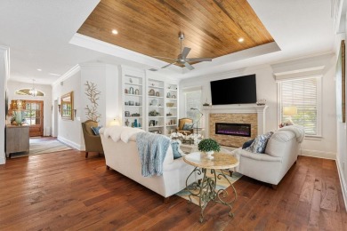 *BOND PAID* on this REMODELED WILLIAMSBURG PREMIER home in THE on The Links of Spruce Creek in Florida - for sale on GolfHomes.com, golf home, golf lot