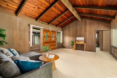 Welcome home to this well-maintained single-level residence on Honolulu Country Club in Hawaii - for sale on GolfHomes.com, golf home, golf lot