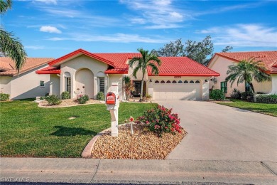 Beautifully updated detached condo w/premium views overlooking on Cross Creek Country Club in Florida - for sale on GolfHomes.com, golf home, golf lot