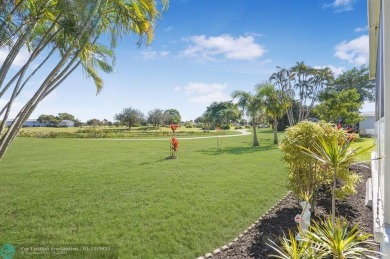 Welcome to your stunning 2-bedroom, 2-bath mobile home in the on Davie Golf Club in Florida - for sale on GolfHomes.com, golf home, golf lot