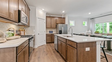 Welcome to Horton Park, located in Apex, NC. This brand new on Knights Play Golf Center in North Carolina - for sale on GolfHomes.com, golf home, golf lot