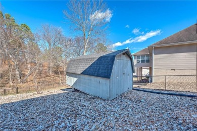 This well-maintained home is ready for its next owner! Perfectly on Bella Vista Country Club - Scottsdale in Arkansas - for sale on GolfHomes.com, golf home, golf lot