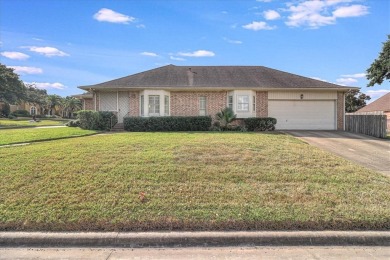 You'll love this gorgeous custom home located approx 1 blocks on River Hills Country Club in Texas - for sale on GolfHomes.com, golf home, golf lot