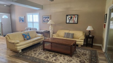 COME SEE THIS FANTASTIC GOLF VILLA WITH NEW A/C, NEW on Gator Trace Golf and Country Club in Florida - for sale on GolfHomes.com, golf home, golf lot