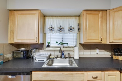 Welcome to this well maintained 3 bedroom 2 bath home nestled in on Pocono Farms Country Club in Pennsylvania - for sale on GolfHomes.com, golf home, golf lot