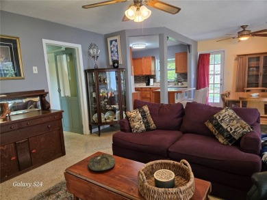 LOCATION, LOCATION, LOCATION... Welcome Home to this 3/2 on The Golf Club of Ocala in Florida - for sale on GolfHomes.com, golf home, golf lot