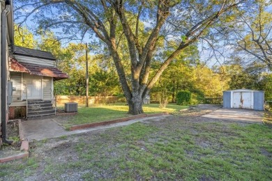 Perfect Investment Opportunity or First-Time Home! Welcome to on Gillespie Park Golf Course in North Carolina - for sale on GolfHomes.com, golf home, golf lot