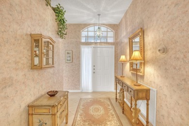 Well maintained three bedroom, two bath Islander model in very on Lost Lake Golf Club in Florida - for sale on GolfHomes.com, golf home, golf lot