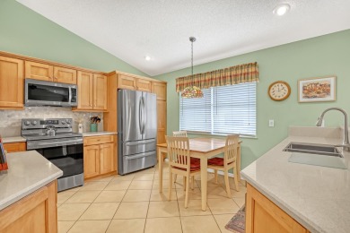 Well maintained three bedroom, two bath Islander model in very on Lost Lake Golf Club in Florida - for sale on GolfHomes.com, golf home, golf lot