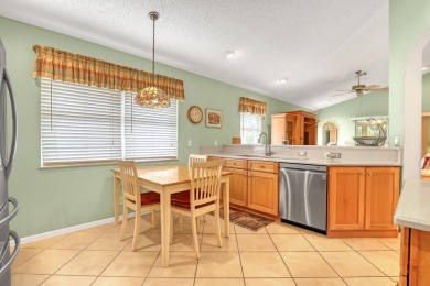 Well maintained three bedroom, two bath Islander model in very on Lost Lake Golf Club in Florida - for sale on GolfHomes.com, golf home, golf lot