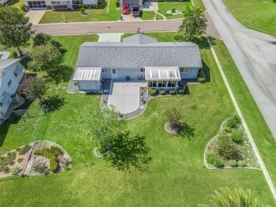 GREAT LOCATION in SPRUCE CREEK SOUTH near all the essential on The Links of Spruce Creek in Florida - for sale on GolfHomes.com, golf home, golf lot