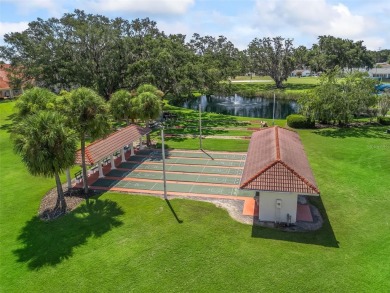 GREAT LOCATION in SPRUCE CREEK SOUTH near all the essential on The Links of Spruce Creek in Florida - for sale on GolfHomes.com, golf home, golf lot