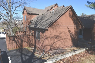 Investor Special or Perfect Starter Home Near the Golf Course! on Bright Leaf Golf Course in Kentucky - for sale on GolfHomes.com, golf home, golf lot