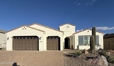 This stunning golf course home in SaddleBrooke Ranch is rich on Saddlebrooke Ranch Golf Club in Arizona - for sale on GolfHomes.com, golf home, golf lot