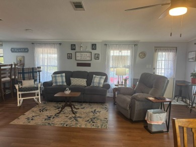 Are you looking for a home with a great floorplan, newer roof on The Meadows At Countrywood in Florida - for sale on GolfHomes.com, golf home, golf lot