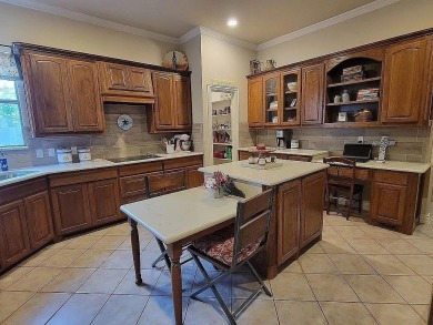 Golf Course Living with Water Views -- No HOA!
Nestled on the on Sugar Tree Golf and Country Club in Texas - for sale on GolfHomes.com, golf home, golf lot