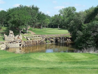 Golf Course Living with Water Views -- No HOA!
Nestled on the on Sugar Tree Golf and Country Club in Texas - for sale on GolfHomes.com, golf home, golf lot