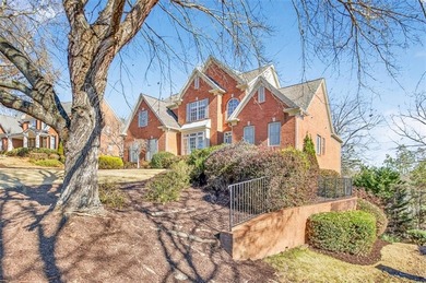 Well maintained home nestled in the heart of Suwanee in the on Bears Best Atlanta Golf Club in Georgia - for sale on GolfHomes.com, golf home, golf lot