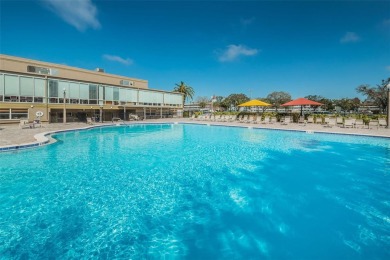 Under contract-accepting backup offers. Welcome to the Cute & on On Top Of The World Golf Course in Florida - for sale on GolfHomes.com, golf home, golf lot