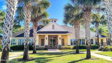 TAKING BACK UP OFFERS on this ATTRACTIVELY PRICED spacious on Victoria Hills Golf Club in Florida - for sale on GolfHomes.com, golf home, golf lot