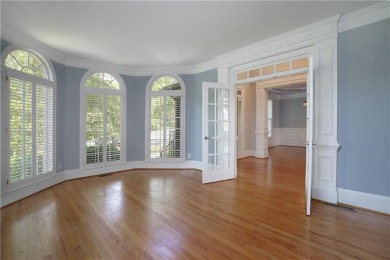 *** Interior Walls Freshly Painted==Newer Deck and Brick Paver on Windermere Golf Club in Georgia - for sale on GolfHomes.com, golf home, golf lot