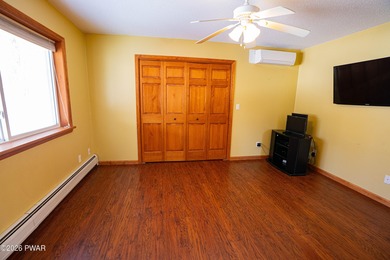 Welcome to this bright and spacious contemporary home nestled in on The Hideout Golf in Pennsylvania - for sale on GolfHomes.com, golf home, golf lot