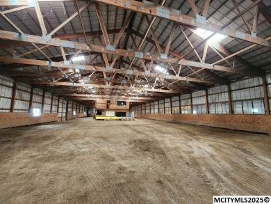 STUNNING ONE OF A KIND EQUESTRIAN PROPERTY! This is a rare find on Mason City Country Club in Iowa - for sale on GolfHomes.com, golf home, golf lot