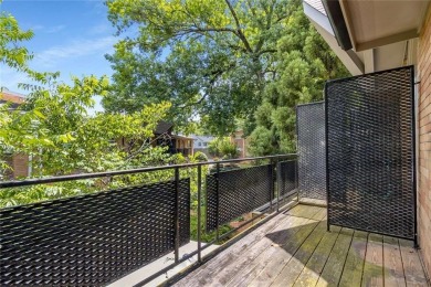 Spacious light-filled 3 bedroom, 2 bath condo located in the on Bobby Jones Golf Club in Georgia - for sale on GolfHomes.com, golf home, golf lot