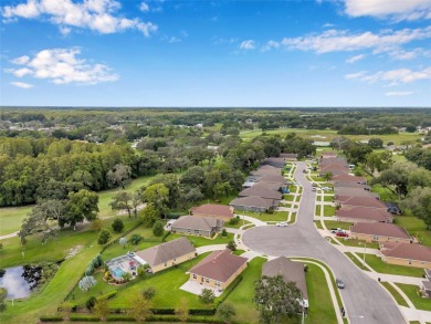 Welcome to this beautifully maintained 3-bedroom, 2-bathroom on Meadow Oaks Golf and Country Club in Florida - for sale on GolfHomes.com, golf home, golf lot