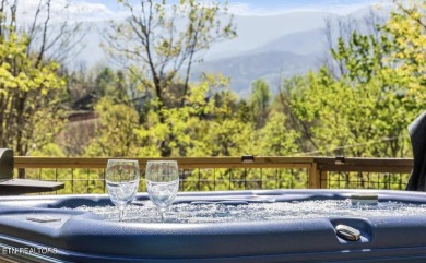 Charming Turn-Key Cabin in Gatlinburg's Premier Cobbly Nob on Bent Creek Golf Course in Tennessee - for sale on GolfHomes.com, golf home, golf lot