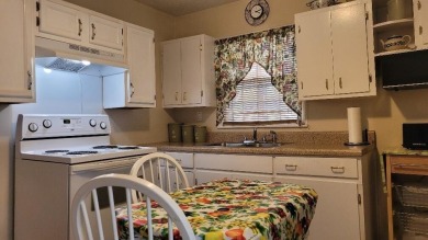 Charming 2 bed, 1 bath cottage has been well maintained and on Brainerd Golf Course in Tennessee - for sale on GolfHomes.com, golf home, golf lot