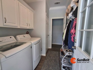 2020 Jacobson 2BR/2BA | Fully Furnished | Corner Lot | Turn-Key on Rolling Greens Executive Golf Community in Florida - for sale on GolfHomes.com, golf home, golf lot