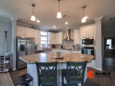 2020 Jacobson 2BR/2BA | Fully Furnished | Corner Lot | Turn-Key on Rolling Greens Executive Golf Community in Florida - for sale on GolfHomes.com, golf home, golf lot