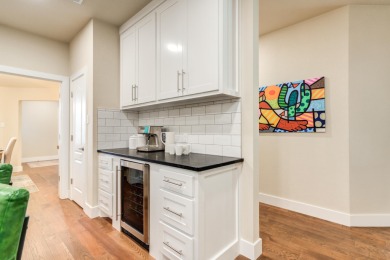 Welcome to your new life of luxury. This stunning townhome in on LakeRidge Country Club in Texas - for sale on GolfHomes.com, golf home, golf lot